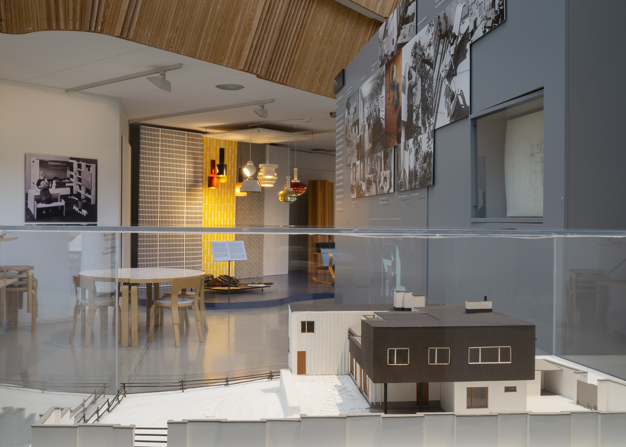 Photo of the Alvar Aalto Museum´s permanent exhibition by Maija Holma © Alvar Aalto Foundation.
