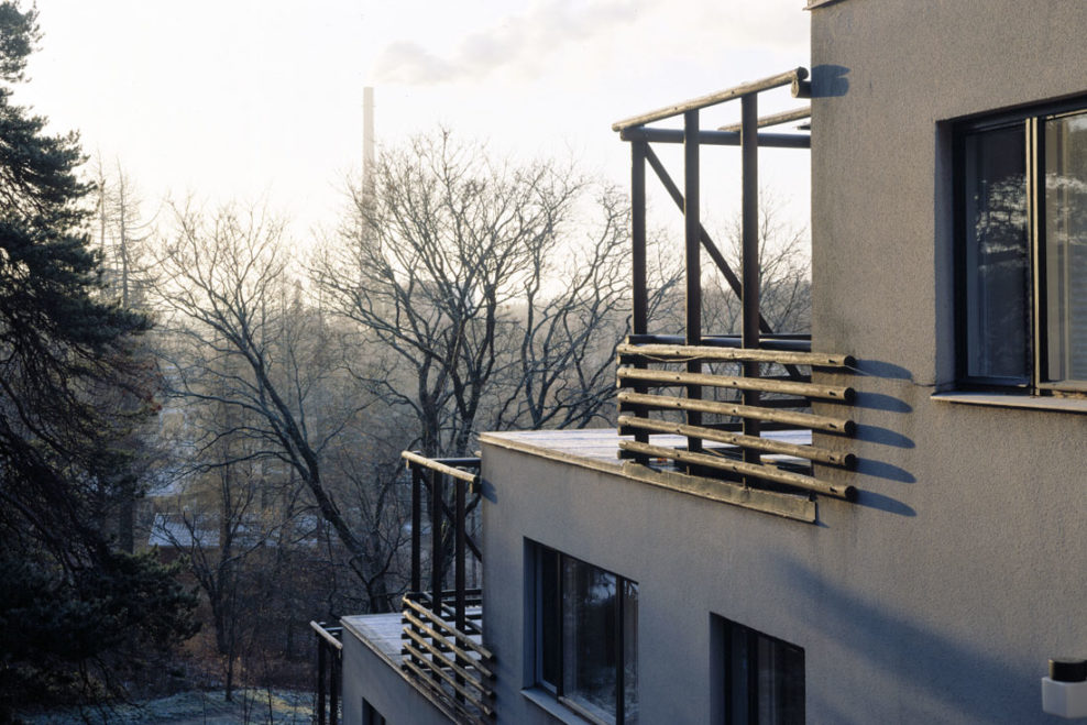 Kuva terassitalosta Kauttualla, kuvaaja Maija Holma @ Alvar Aalto -säätiö.