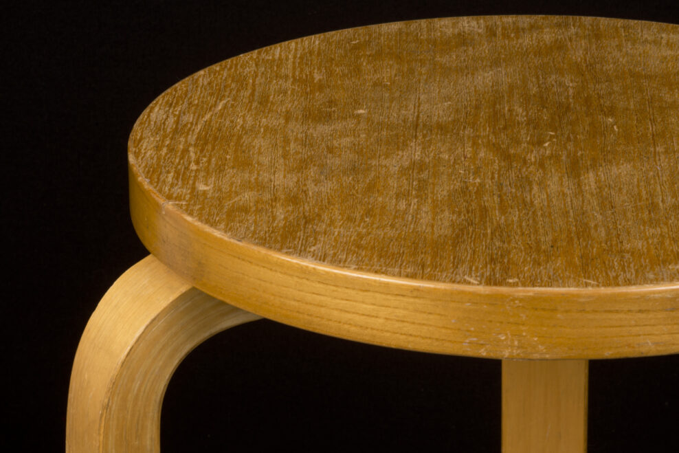 l-jalkajakkara-kuva-maija-holma-alvar-aalto-museo-saatio-2013